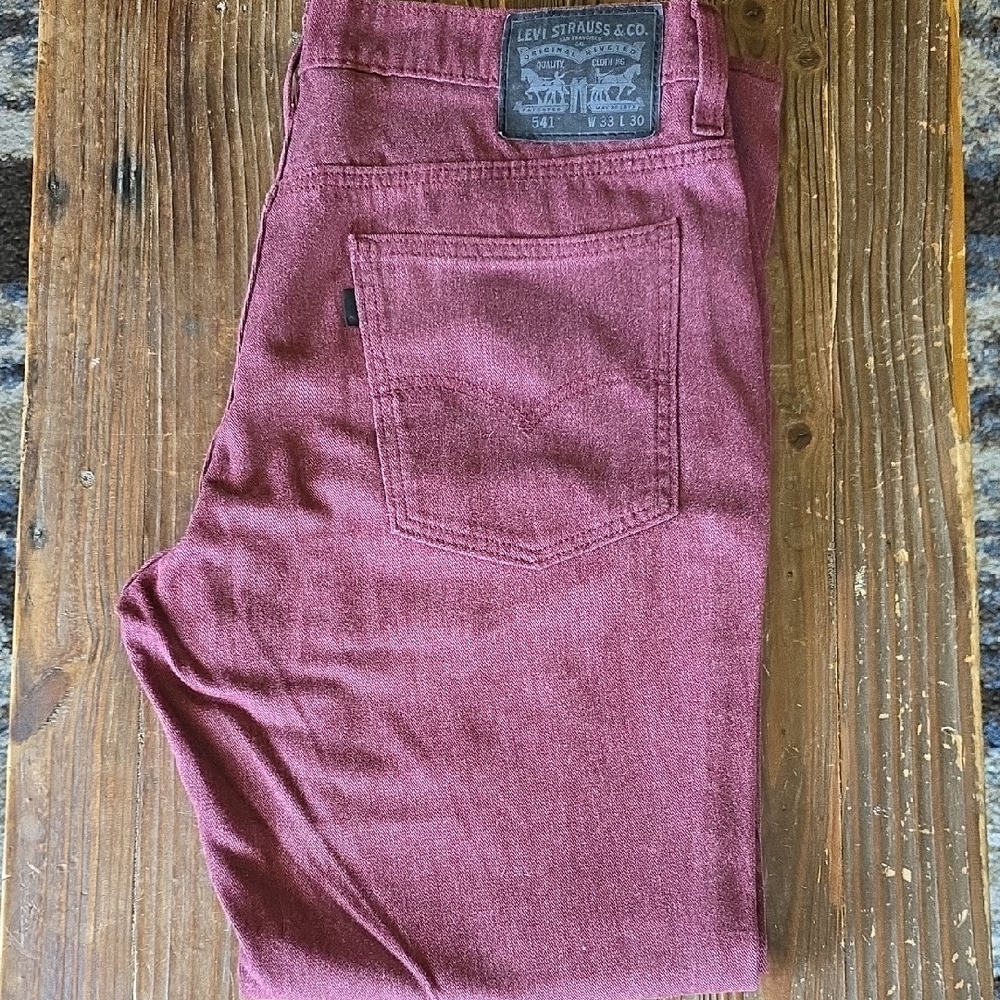 Levi's Men's Jeans in Burgundy